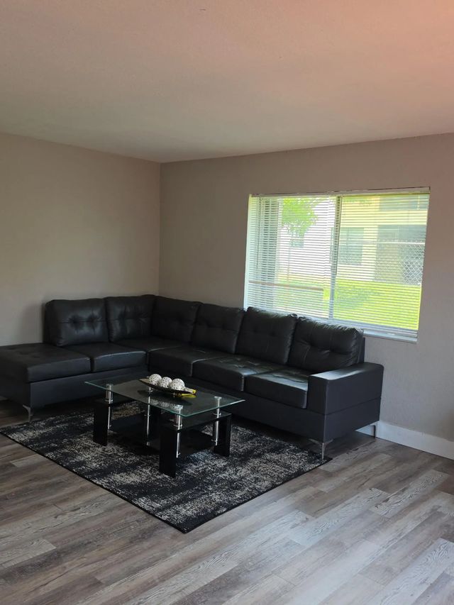 2 of 4 - 2110 Sherwood Forest Boulevard #24, West Palm Beach, FL