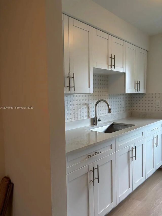 4 of 27 - 322 N Federal Highway #233, Deerfield Beach, FL