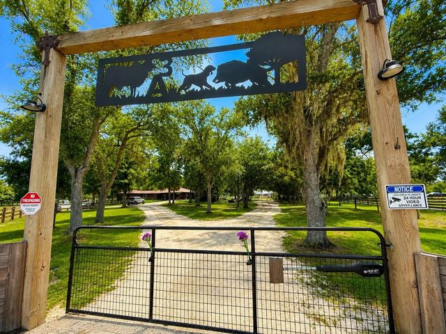 3 of 32 - 140 Park Land Drive, Lake Placid, FL