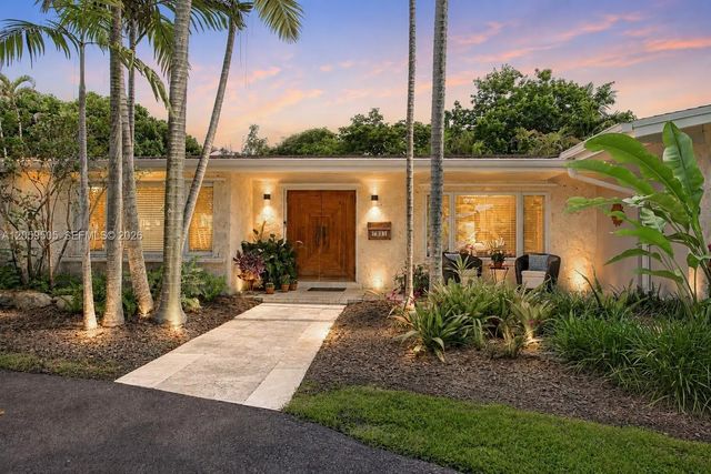 7331 Sw 117th Terrace, Pinecrest