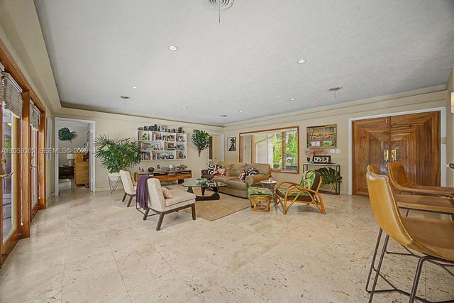 5 of 34 - 7331 Sw 117th Terrace, Pinecrest, FL