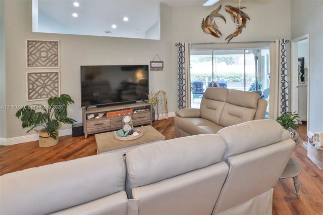 2 of 28 - 3447 Silverstone Court, Plant City, FL