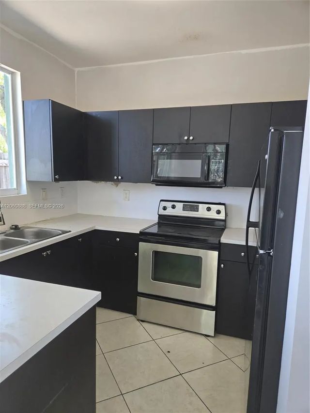 3 of 22 - 2804 Se 16th Avenue #124, Homestead, FL