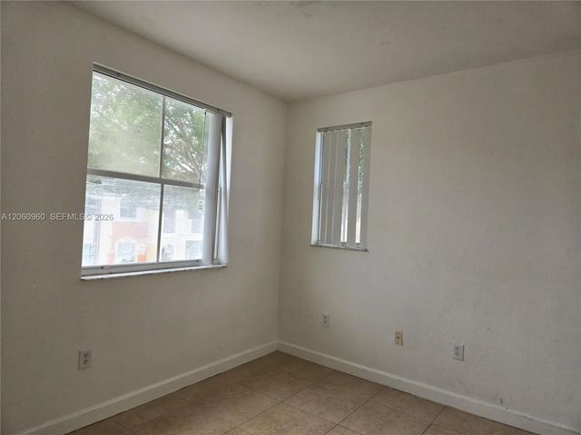 5 of 27 - 2758 Se 17th Avenue #203, Homestead, FL