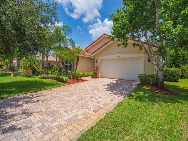 2 of 37 - 1975 Grey Falcon Circle Sw, Vero Beach, FL