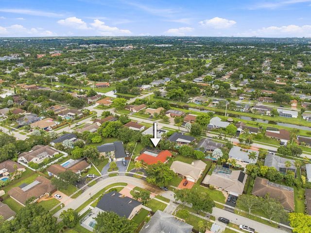 2 of 41 - 1120 Nw 77th Avenue, Plantation, FL
