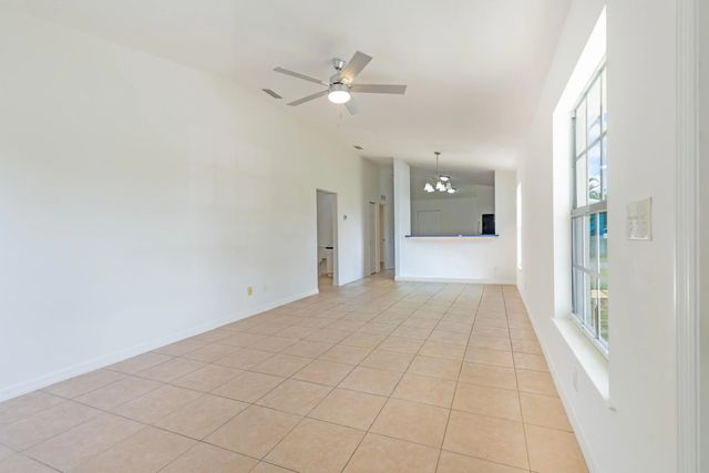 4 of 25 - 5060 Se Ebbtide Avenue, Stuart, FL