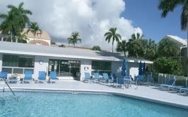 2 of 22 - 465 Paradise Isle Boulevard #307, Hallandale Beach, FL