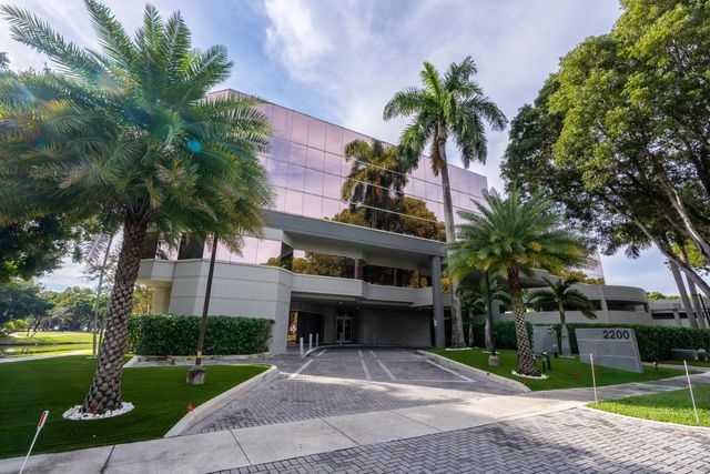 2 of 34 - 2200 Nw Corporate Boulevard Nw #412, Boca Raton, FL