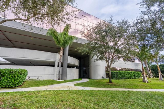 4 of 34 - 2200 Nw Corporate Boulevard Nw #412, Boca Raton, FL