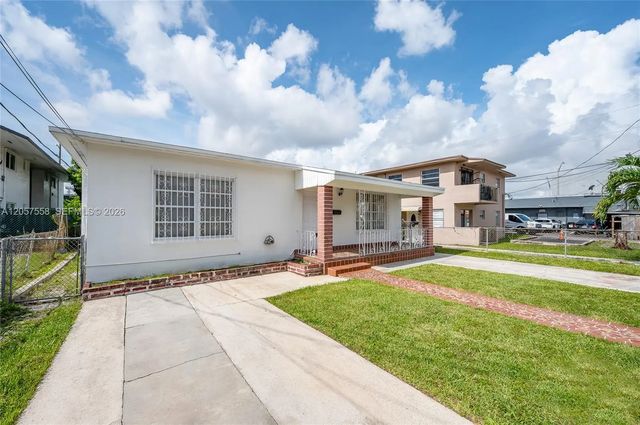 4 of 42 - 2624 Nw 24th Street, Miami, FL