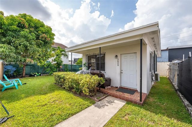 5 of 42 - 2624 Nw 24th Street, Miami, FL
