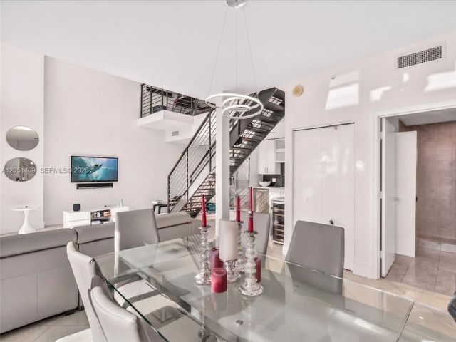 5 of 39 - 60 Sw 13th Street #4205, Miami, FL