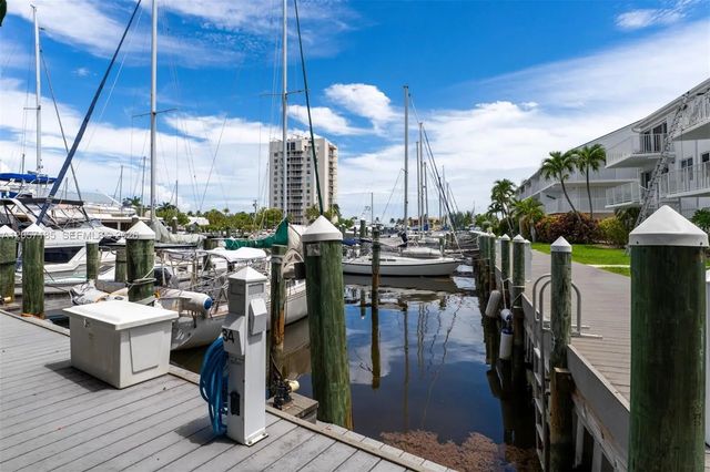 5 of 47 - 95 Coco Plum Dr & Slip B-34 #4, Marathon, FL