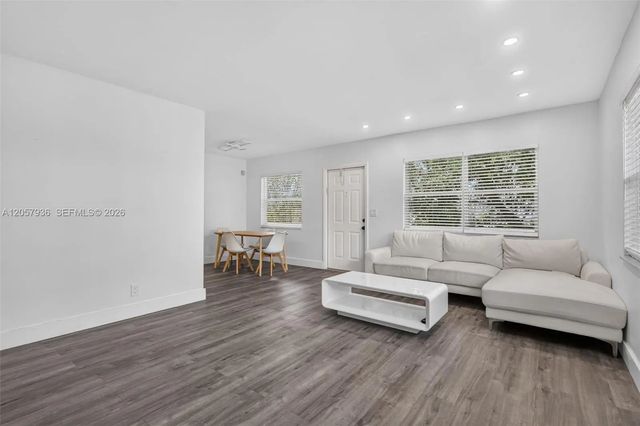3 of 26 - 2100 Diana Drive #310, Hallandale Beach, FL