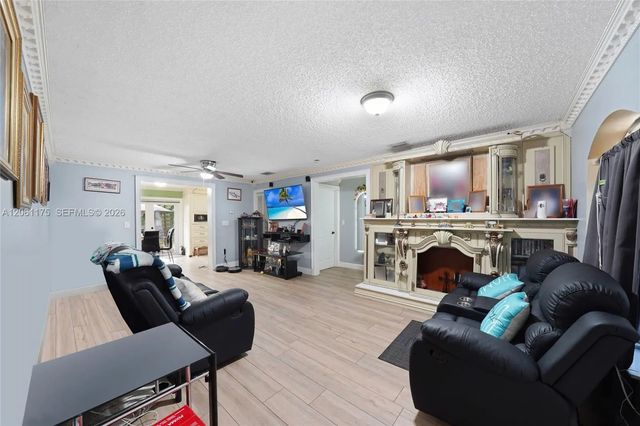 2 of 20 - 20504 Nw 19th Avenue, Miami Gardens, FL