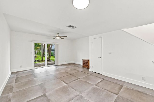 5 of 39 - 2627 Ne 15th Street, Pompano Beach, FL