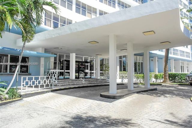 7441 Wayne Avenue #10c, Miami Beach