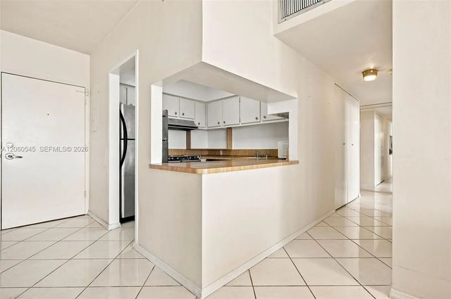 4 of 26 - 7441 Wayne Avenue #10c, Miami Beach, FL