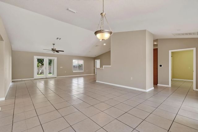 4 of 36 - 1061 Sw Benschop Avenue, Port St. Lucie, FL