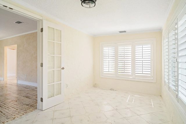 5 of 43 - 813 Avon Road, West Palm Beach, FL