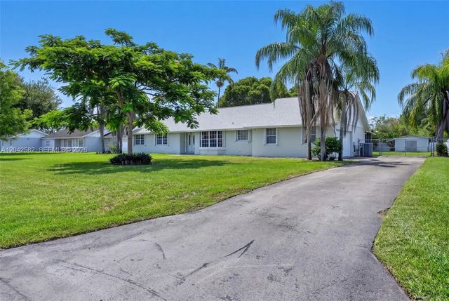 2 of 86 - 1728 Nw 20th Street, Homestead, FL