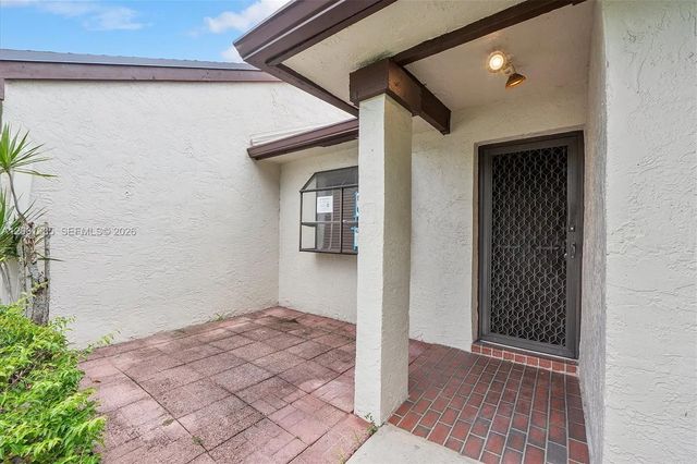 5 of 29 - 3342 Carambola Circle S, Coconut Creek, FL