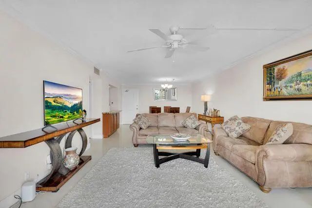 4 of 26 - 1200 Hibiscus Avenue #1406, Pompano Beach, FL