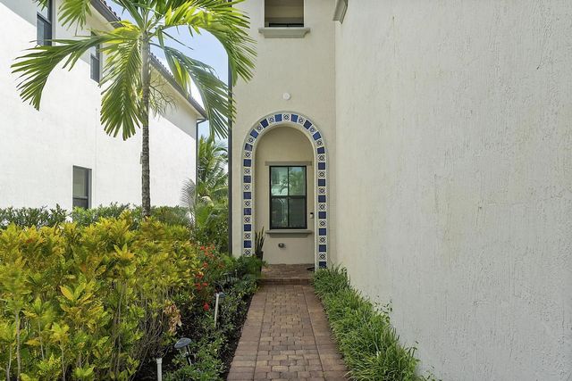 3 of 53 - 11824 Sw 13th Court, Pembroke Pines, FL