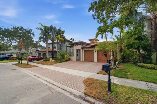 3 of 50 - 10726 Nw 80th Circle, Parkland, FL