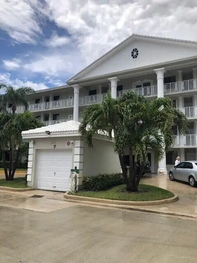 2 of 10 - 2811 Village Boulevard #202, West Palm Beach, FL