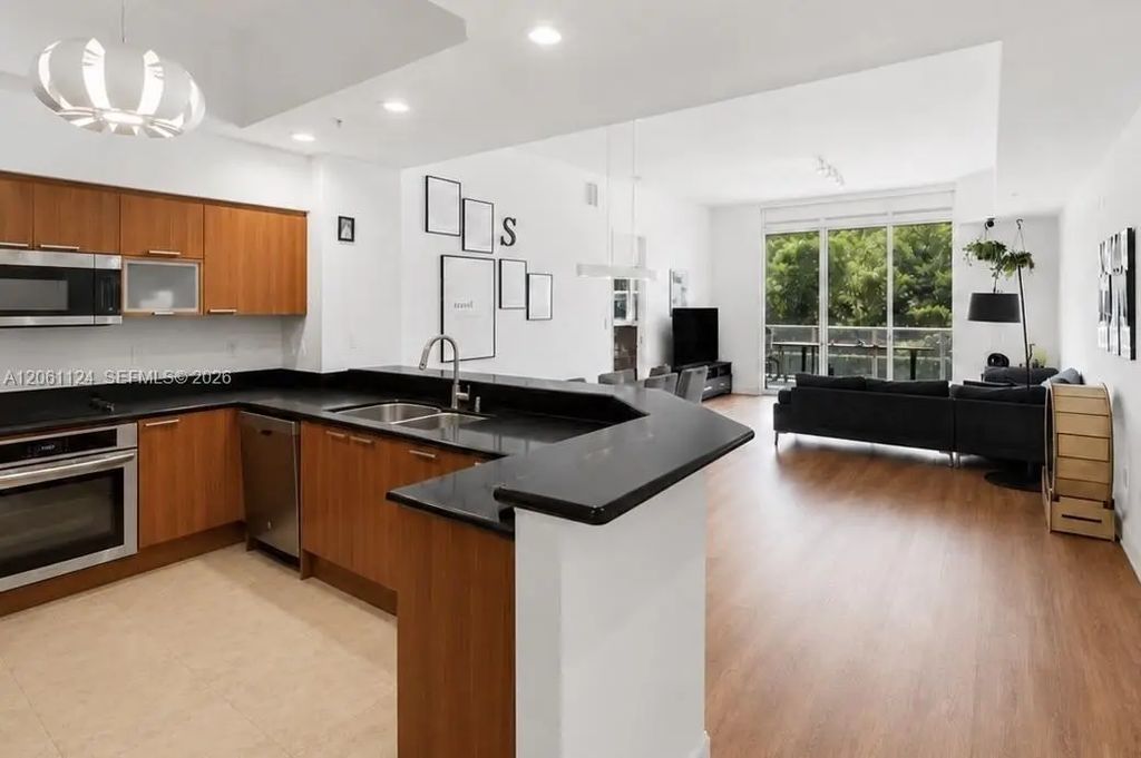 15051 Royal Oaks Lane #102, North Miami
