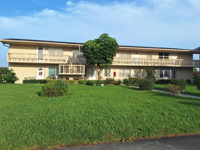 252 Bedford J, West Palm Beach