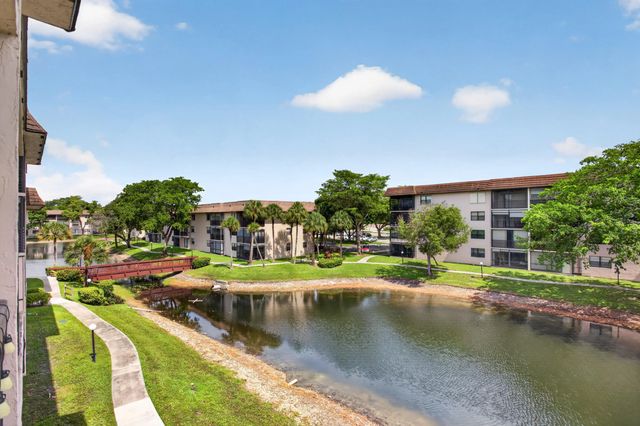4975 E Sabal Palm Boulevard #apt 309, Tamarac