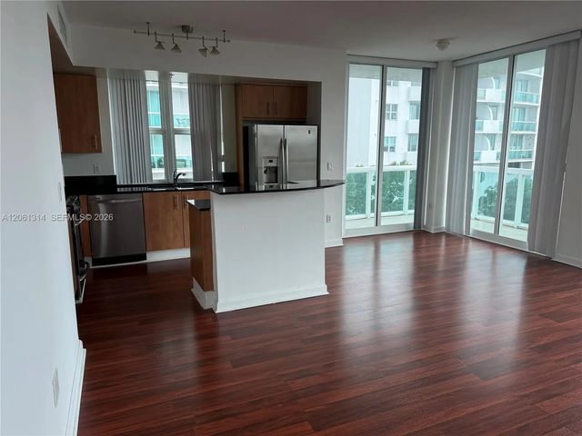 4 of 16 - 7910 Harbor Island #510, North Bay Village, FL