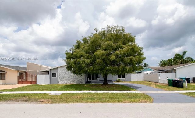 4 of 48 - 20053 Sw 103rd Avenue, Cutler Bay, FL