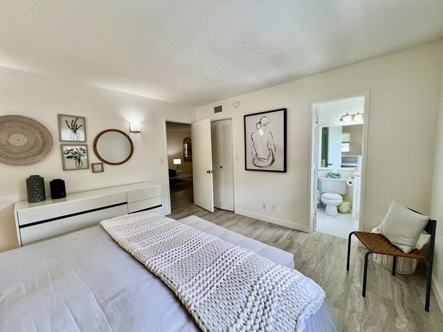 5 of 34 - 5640 Sw 3rd Place #217, Margate, FL