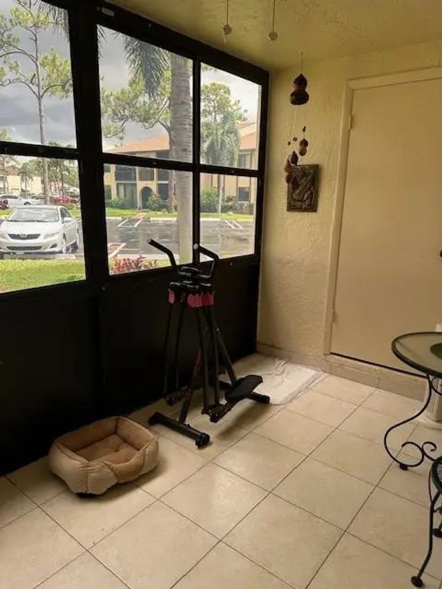 4 of 40 - 325 Knotty Pine Circle #a-1, Greenacres, FL