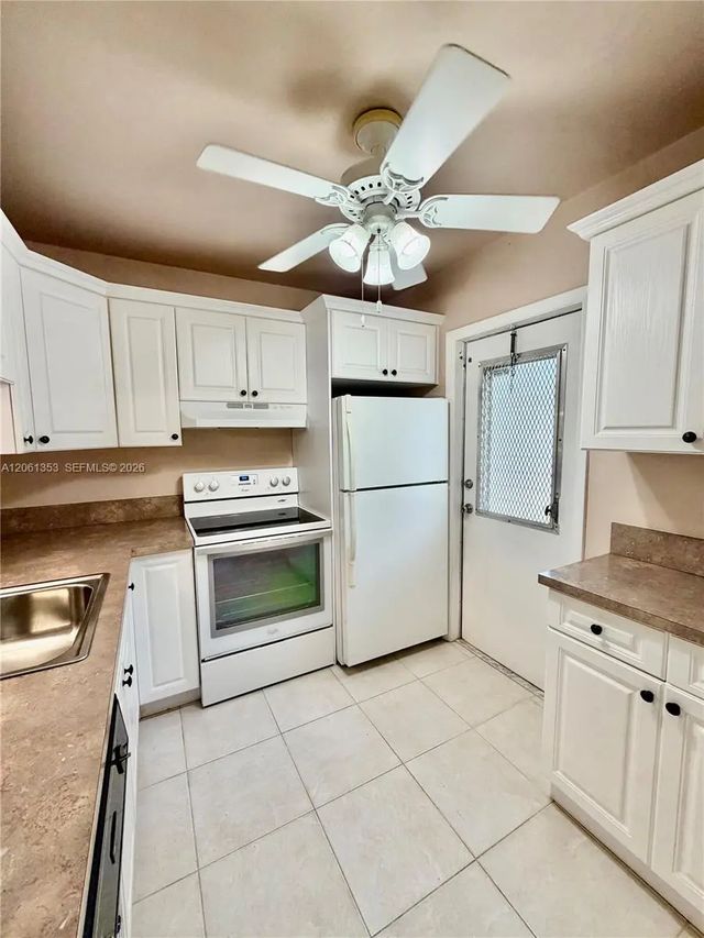 4 of 11 - 5001 Nw 34th Street #102, Lauderdale Lakes, FL
