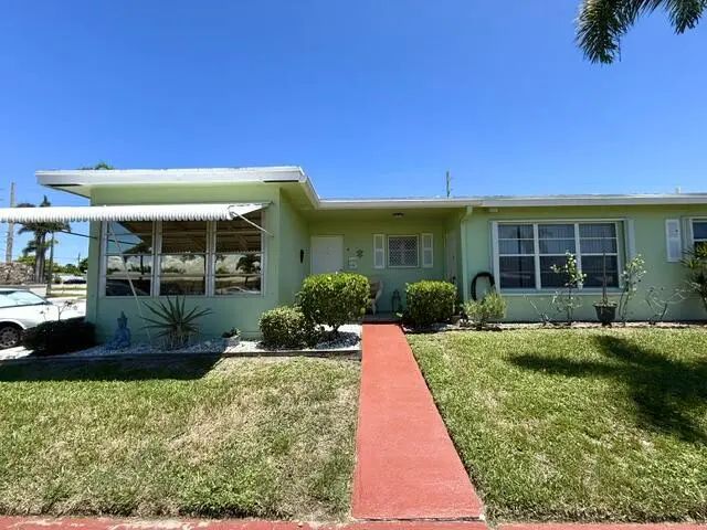 100 Pine Point Drive #a, Boynton Beach