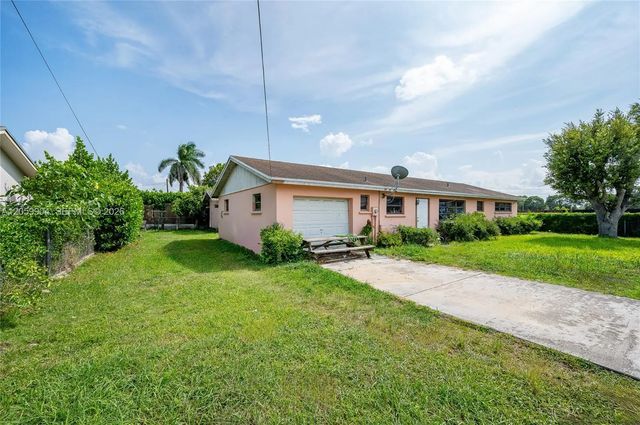 3 of 9 - 822 Nw 15th Street, Homestead, FL