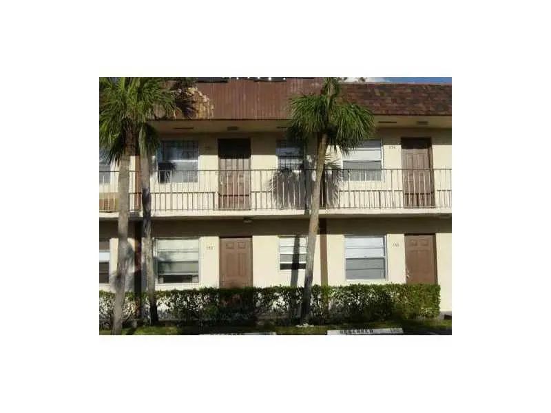 426 Lakeside Drive #249, Margate