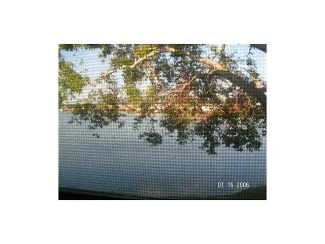 2 of 9 - 426 Lakeside Drive #249, Margate, FL