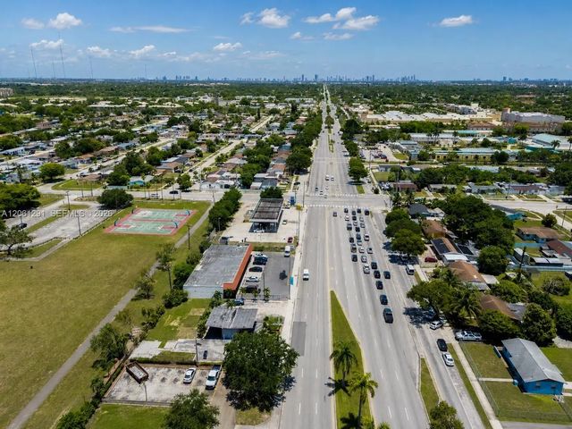 3 of 6 - N/A, Miami Gardens, FL