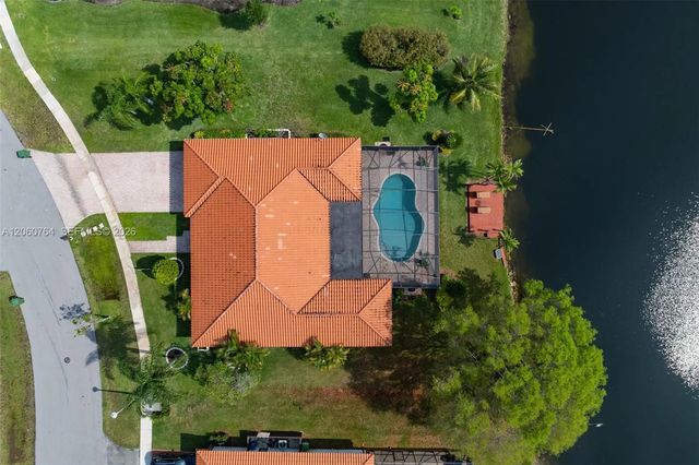 5 of 45 - 424 Sailboat Circle, Weston, FL