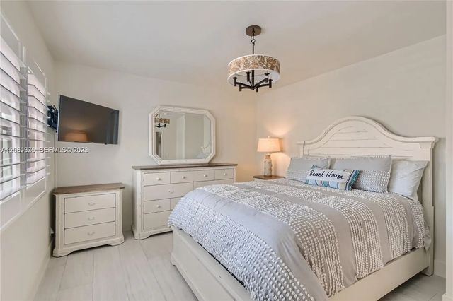 5 of 9 - 1504 S Surf Road #65, Hollywood, FL