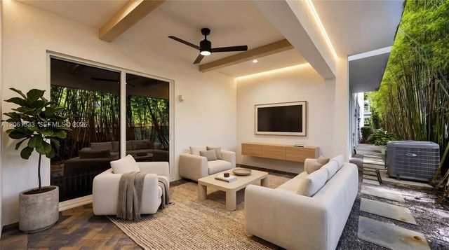 2 of 16 - 455 Ne 39th Street #111, Miami, FL