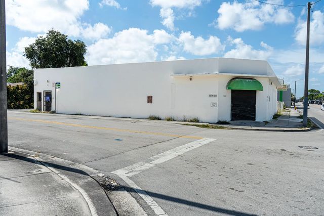 2 of 14 - 102 Nw 22nd Avenue, Miami, FL