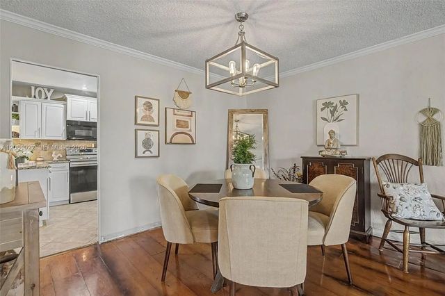 5 of 37 - 7460 Nw 13th Street, Plantation, FL
