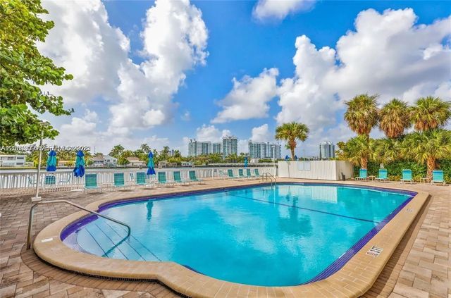 5 of 25 - 1455 N Treasure Drive #ph-h, North Bay Village, FL